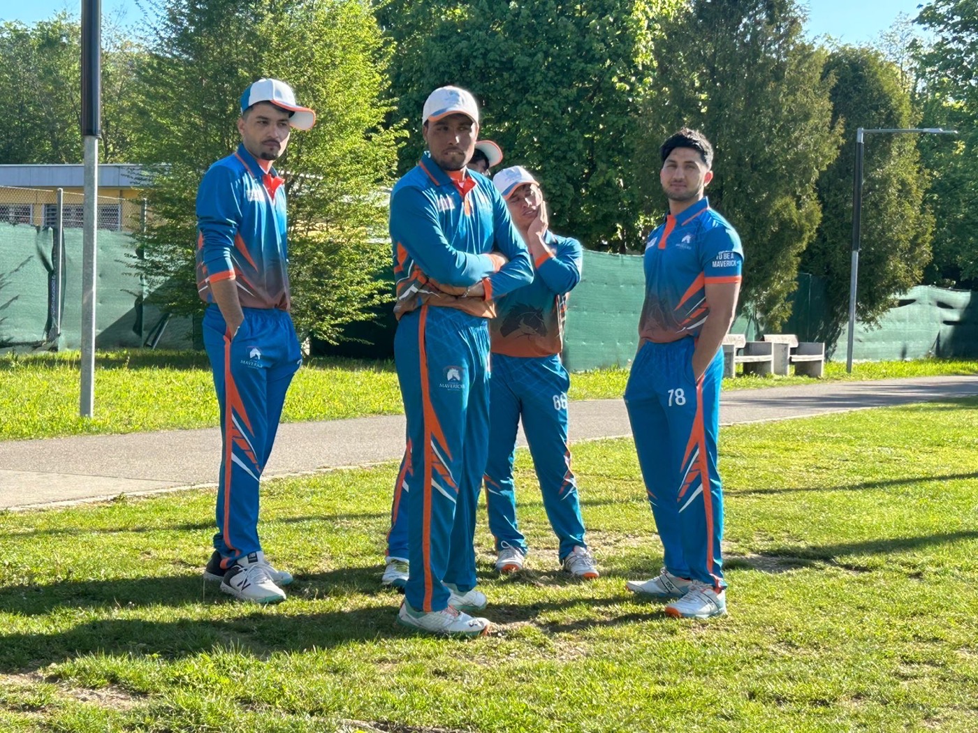 Embrach under lights — Mavericks vs Zurich Crickets CC-2